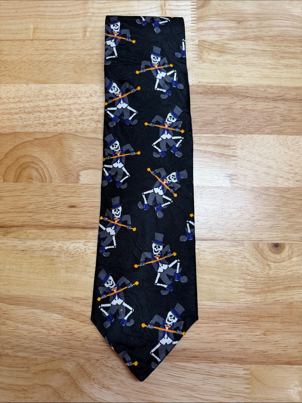 Hallmark Black Halloween Tie with Dancing Skeletons